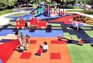 Резиновая плитка на детских площадках
